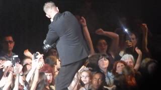 M.Pokora - Ensemble ( Live @ Orléans )