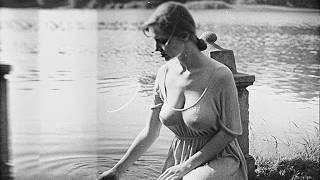 ✨📸 25 Controversial Old Photos That Will Blow Your Mind!