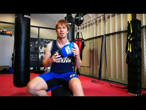 What is a Beginner or Starters Boxing Glove?