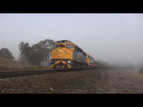 C504 8148 on a grain train