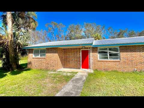 Remodeled 3 Bedroom, 1 Bathroom Brick Apartment near Downtown Live Oak property video