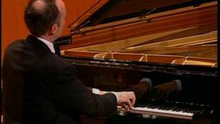 Leon McCawley - Mozart Piano Sonata K570 (No. 17 in B flat major) - 2. Adagio