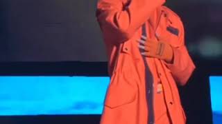 [Fancam] 181109 LuHan - Catch me when I fall + Talk @ RE:X Shenzhen Concert