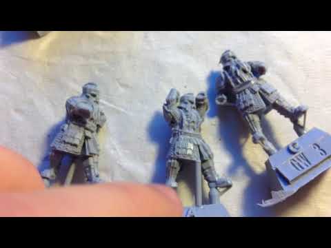 KingBonezai Unboxing Episode 1 Iron Hills Dwarves with Mattocks