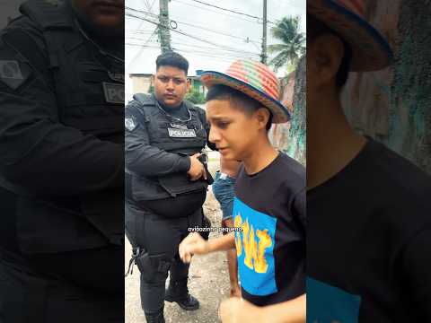 Não arrumou nada nessa abordagem. 🤨