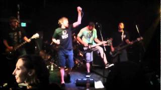 Allout Helter - Thrasher