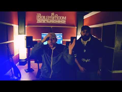 Conceptz X Lord BIzzy "Don't Lose Your Mind" (In Studio Performance)