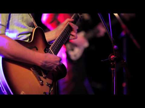 Zeus | Love In a Game