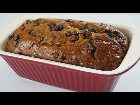 Don't Waste Overripe Bananas! Super Moist Banana Chocolate Chip Bread