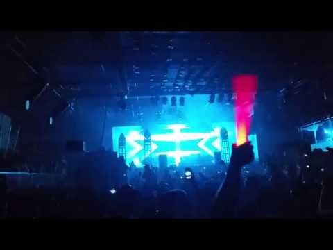 Benny Benassi feat. Serj Tankian - Shooting Helicopters Live @ The Guvernment Toronto 10/12/14