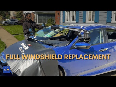 Safelite Autoglass | Full Windshield Replacement Installation on a 10th Gen Honda Civic