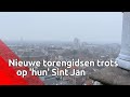 Torengidsen beklimmen de Sint Jan om de kathedraal en de stad te laten zien
