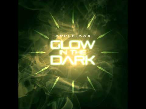 Applejaxx 'Glow in the Dark'