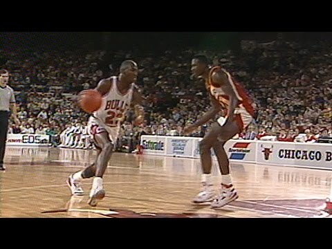Michael Jordan VS Dominique Wilkins 11.18.88. Wilkins 39 Points, MJ 34 Points