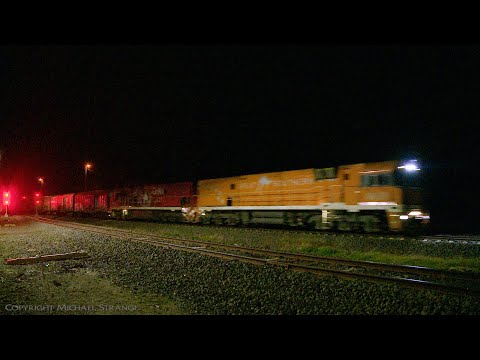 2PM5 With NR30 (Great Southern) & NR74 (The Ghan) - PoathTV Australian Trains & Railways