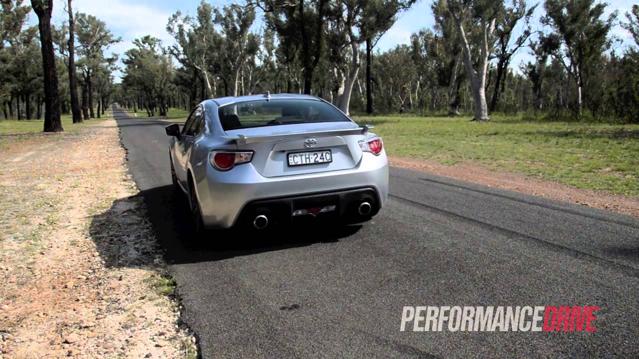 2015 Toyota 86 GTS 0-100km/h & engine sound