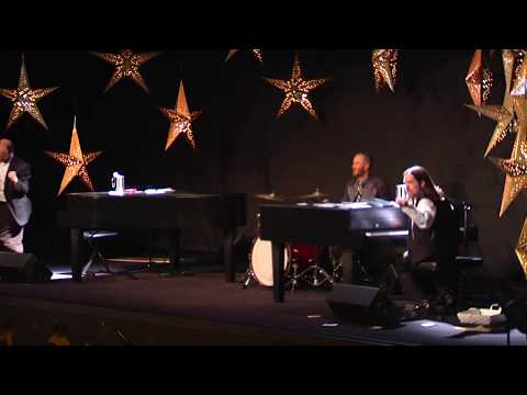 BROWN EYED GIRL Dueling Hobbits Dueling Pianos Full Song featuring Shannon Shamwise