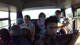 preview picture of video 'Indonesia, Sumbawa, Wanna see indonesian bus?'