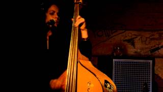 Amy LaVere - Washing Machine - Live at the Blue Canoe