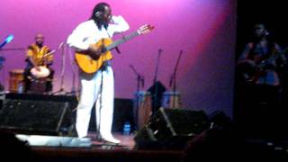 Laru Beya by Aurelio Martinez