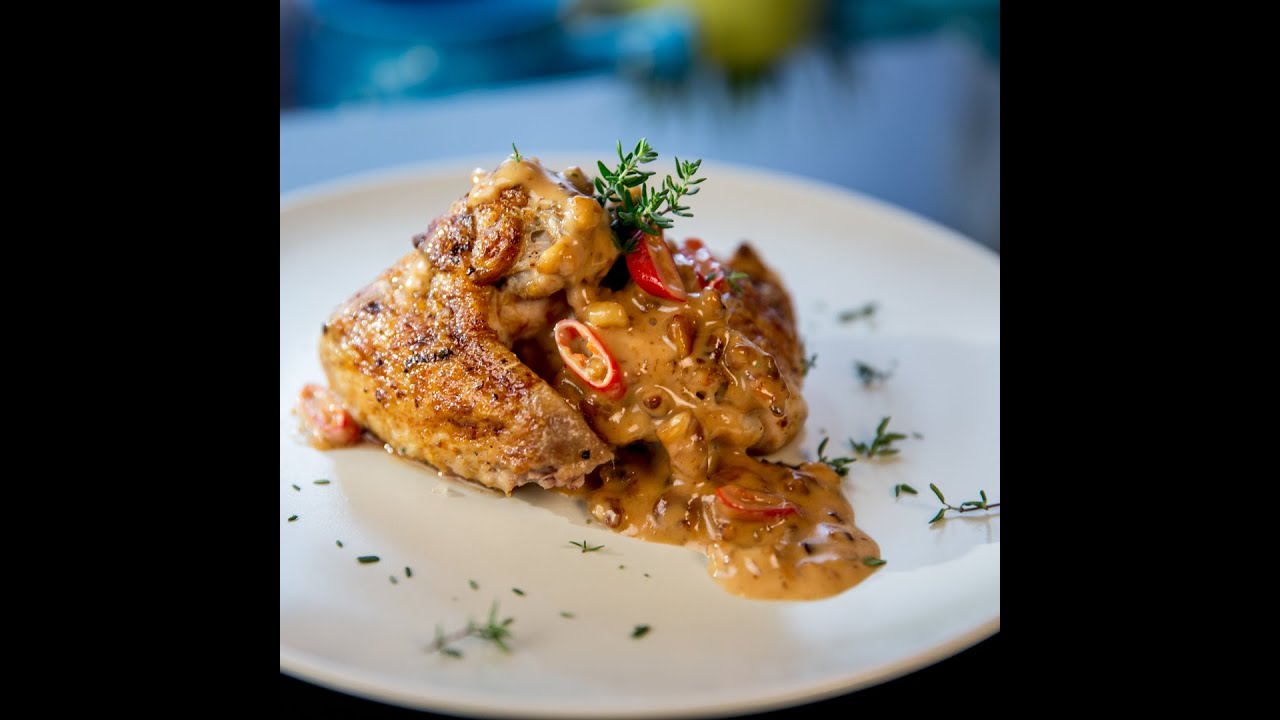 Roasted chicken with creamy walnut sauce video thumbnail