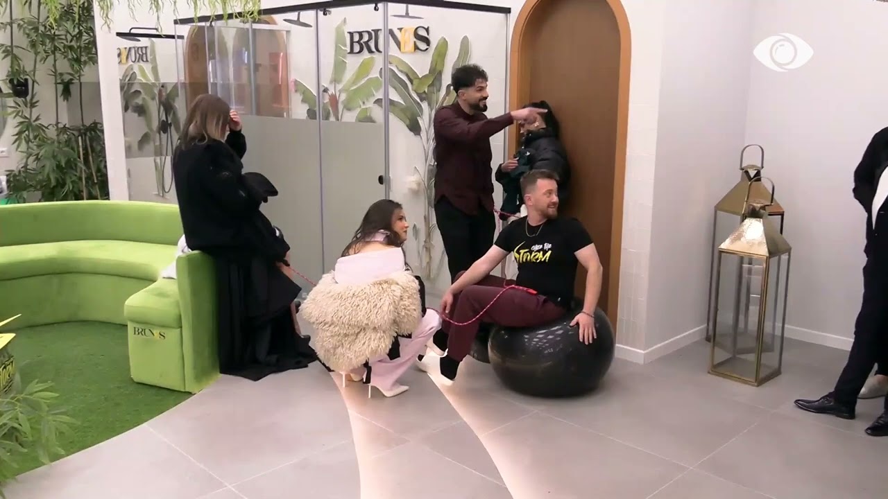 “Ne bëjmë sinfoni, por ju keni shkrepëtima në skaje…”/ Laerti batuta me banorët në lojën e litarit