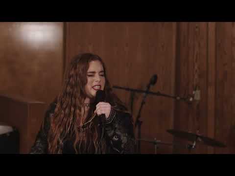 Vella - Out Of Control (Acoustic Live Version)