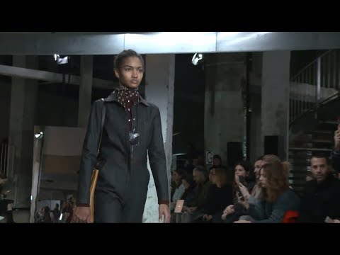 GIAMBATTISTA VALLI READY-TO-WEAR FALL-WINTER 2018/2019 SHOW