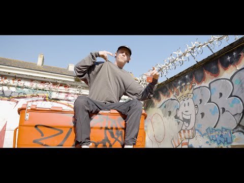 Chie & King Bracket - In The Box / 27th