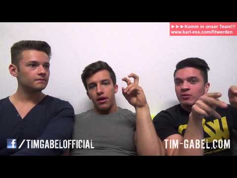 Aggressive vs schüchterne Mädchen - Schlampen wollen den D - TIM GABEL COM