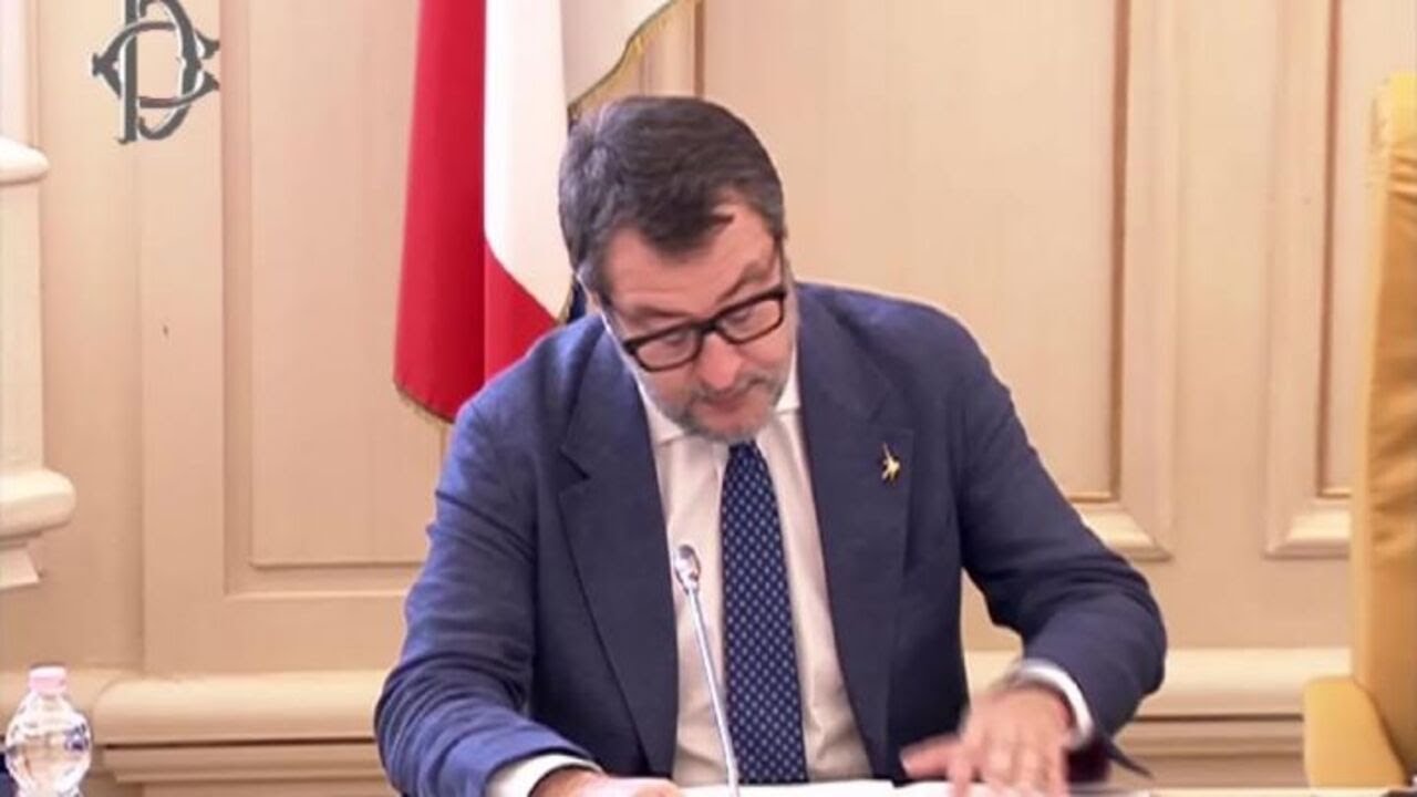 Salvini: Con Decreto Salva Casa impatto positivo su mercato immobiliare