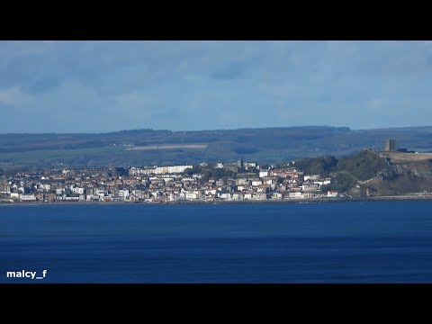 Zooming in on.... Scarborough South Bay and Castle with Nikon P1000