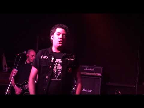 THE VAGABONDS 77 - Μεσ' την πόλη (live)