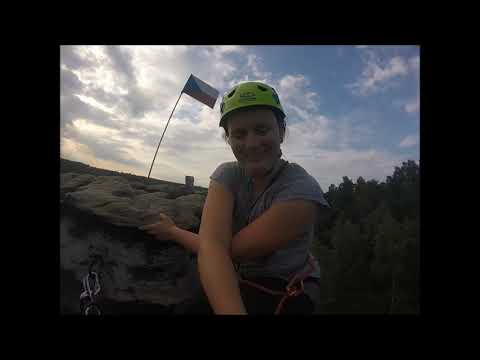 Císař, Benkeho Cesta (VI), Ostrov