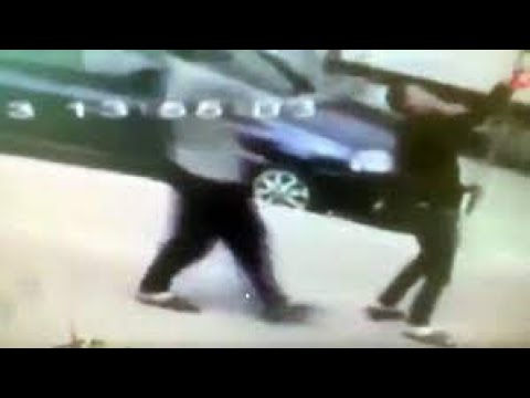 Tentuan të kapnin zogjtë në telat elektrikë, dy të rinjtë i zë korrenti