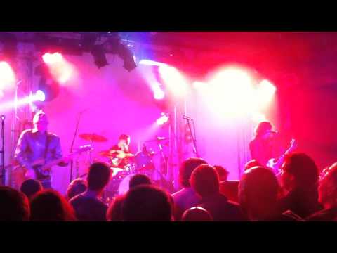 Hoodoo Gurus - Whats My Scene (Live at The Gov 2010)