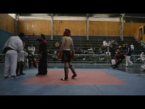 Óscar Gajardo (Kyokushin San Felipe) VS Felipe Álvarez (AMB) 3er ROUND