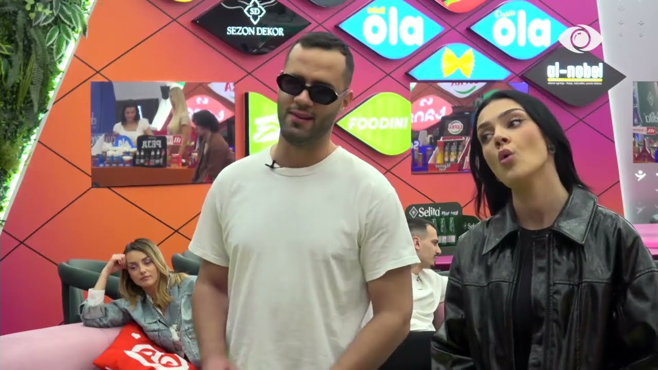 Shallow/ Krusita dhe Stenaldo këndojnë së bashku