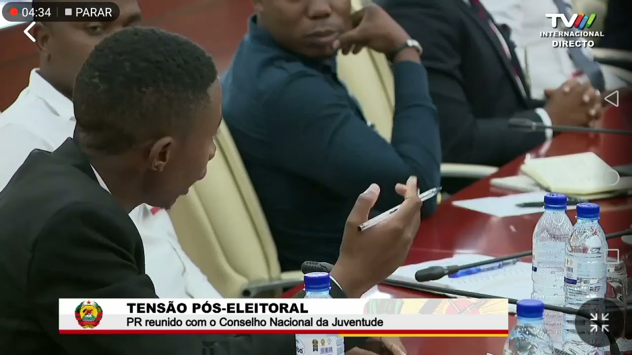 Xeiii ESSE JOVEM FEZ NYUSI TREMER ASSISTA AGORA