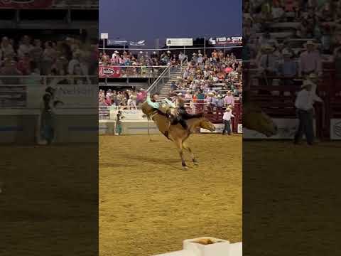Bareback bronc rider gets it done in Gladewater! #shorts #rodeoshorts #broncriding #broncs #cowboy