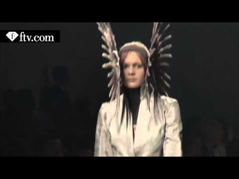 PARIS FW S/S 10 - GARETH PUGH SHOW