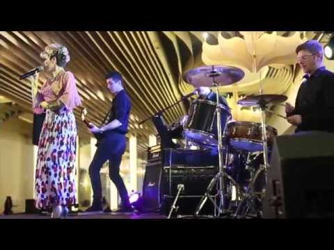 Iulia Dumitrache & Band - Colaj gipsy