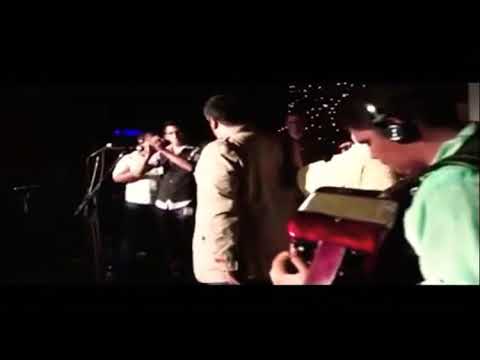 Mokoi Guyra’ i  - La Retrocumbia