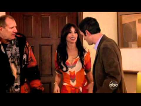 Pronunciation - Feel x Phil - Modern Family - S01E01