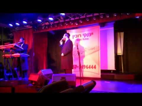 Yoely Greenfeld sing's in Israel