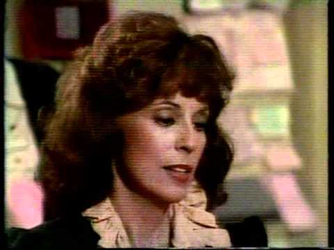 GH  Rick & Lesley ~ 11-1-82 ~ Lesley Questions Rick's True Feelings for Her