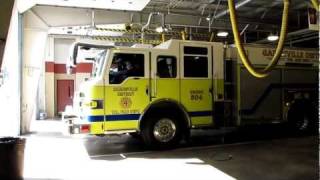 preview picture of video 'Gainesville District Fire Department Engine 504 Leaving'