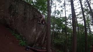 瑞牆山 阿修羅 ガルーダ[二段]