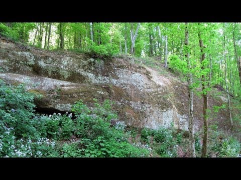 Valea Hraii. Citadela de piatra din inima padurii