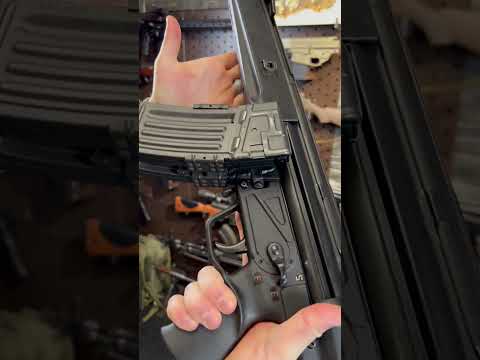 Germany's First Assault Rifle 🙊 (Post WW2) Hk33 in 1 Min #Shorts [Lachmann 556]